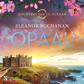 Boek kaft met een kasteel aan zee bij zonsondergang, met de titel 'Opaal' en 'Dochters van de Oceaan'.