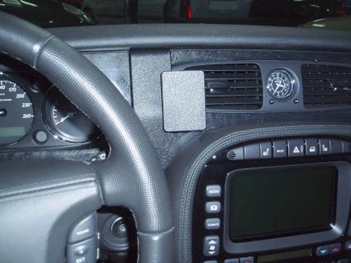 Brodit ProClip houder geschikt voor Jaguar XJ 2003-2009 Center mount