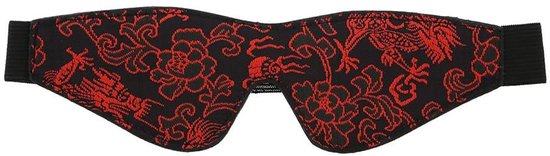 Zwarte blinddoek met rood draken- en bloemenpatroon.