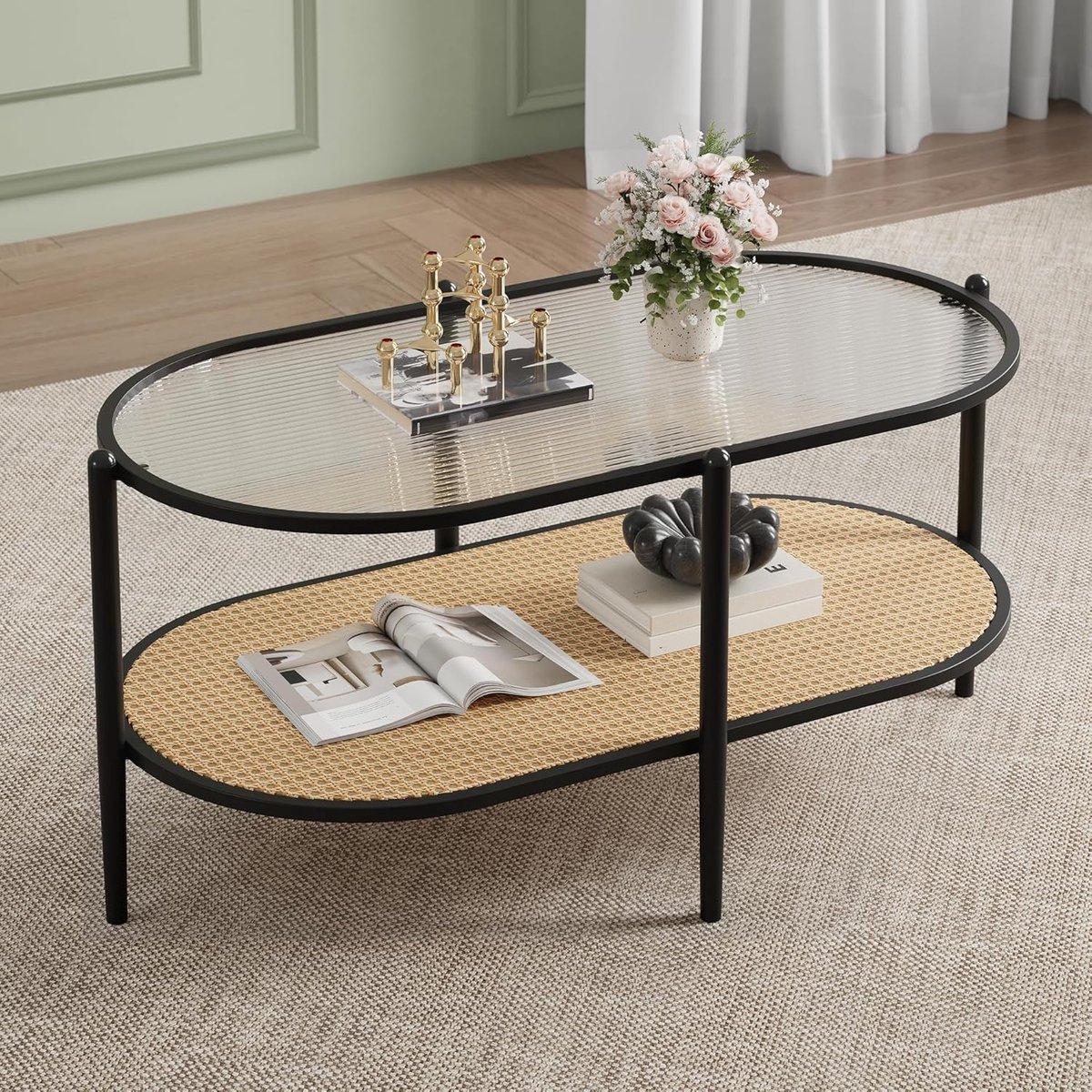 Ovale Salontafel met 2 Lagen - Gehard Ribbelglas & Rotan Look - Zwart Metaal - Boho / Landelijk Design voor Woonkamer