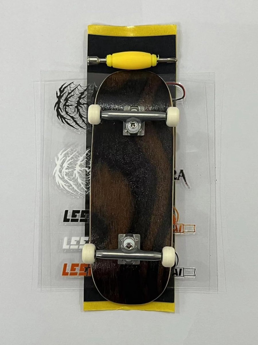 Pro Houten Toetsenbord Complete Set 34x96mm 5-Ply Maple Deck met leefai g4 Trucks en Urethaan 65d Mini Skateboard Wielen