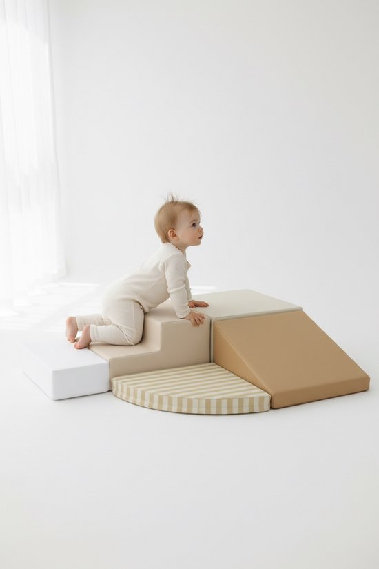HENVAE® Baby Foam Blokken 5-delige Speelset - Glijbaan - Baby - Baby Speelgoed 6 maanden - Zachte blokken Baby - Montessori Speelgoed - Speelgoed 1 jaar - Educatief Speelgoed - Stapelblokken - Sensorisch Speelgoed - Speelblokken - Klimblokken Baby