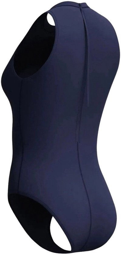 Achterkant van een effen donkerblauw Speedo badpak met hoge hals en een lange ritssluiting.
