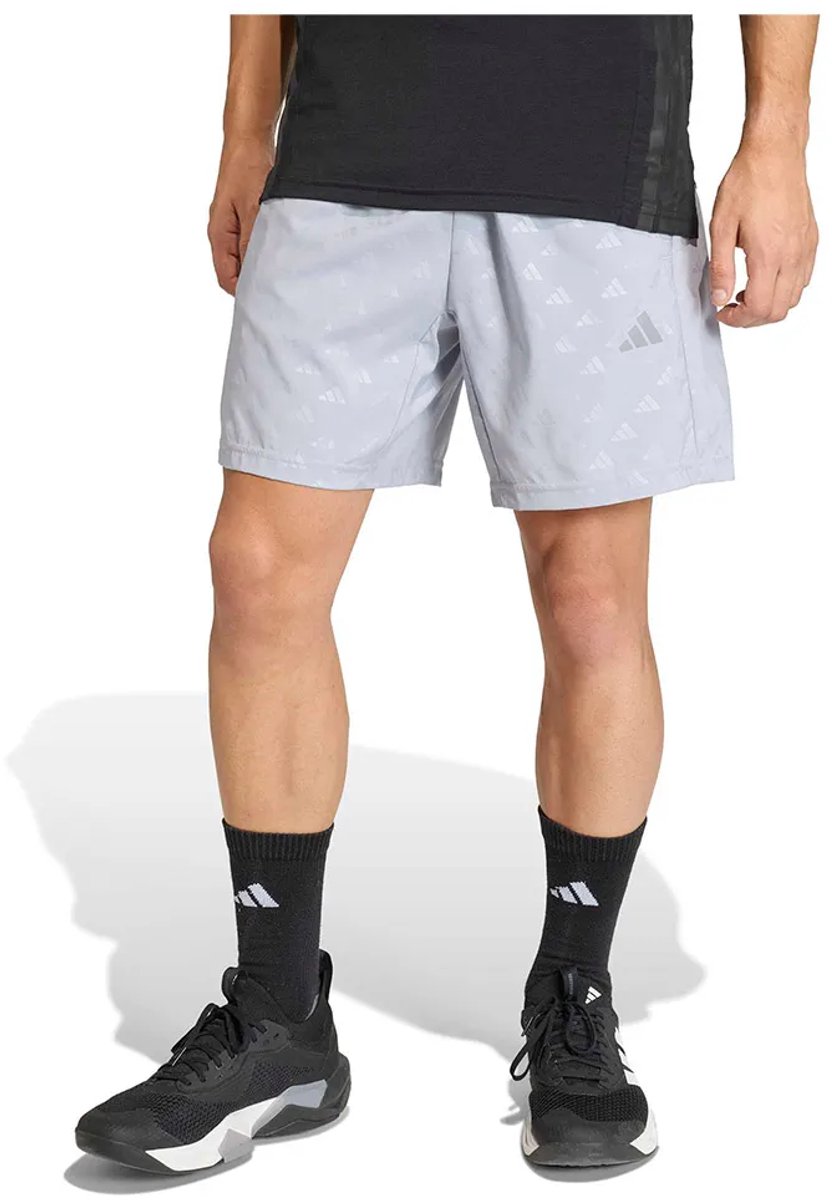 Adidas Workout Essentials Brandlove Woven 5´´ Korte Broek Man Zilver