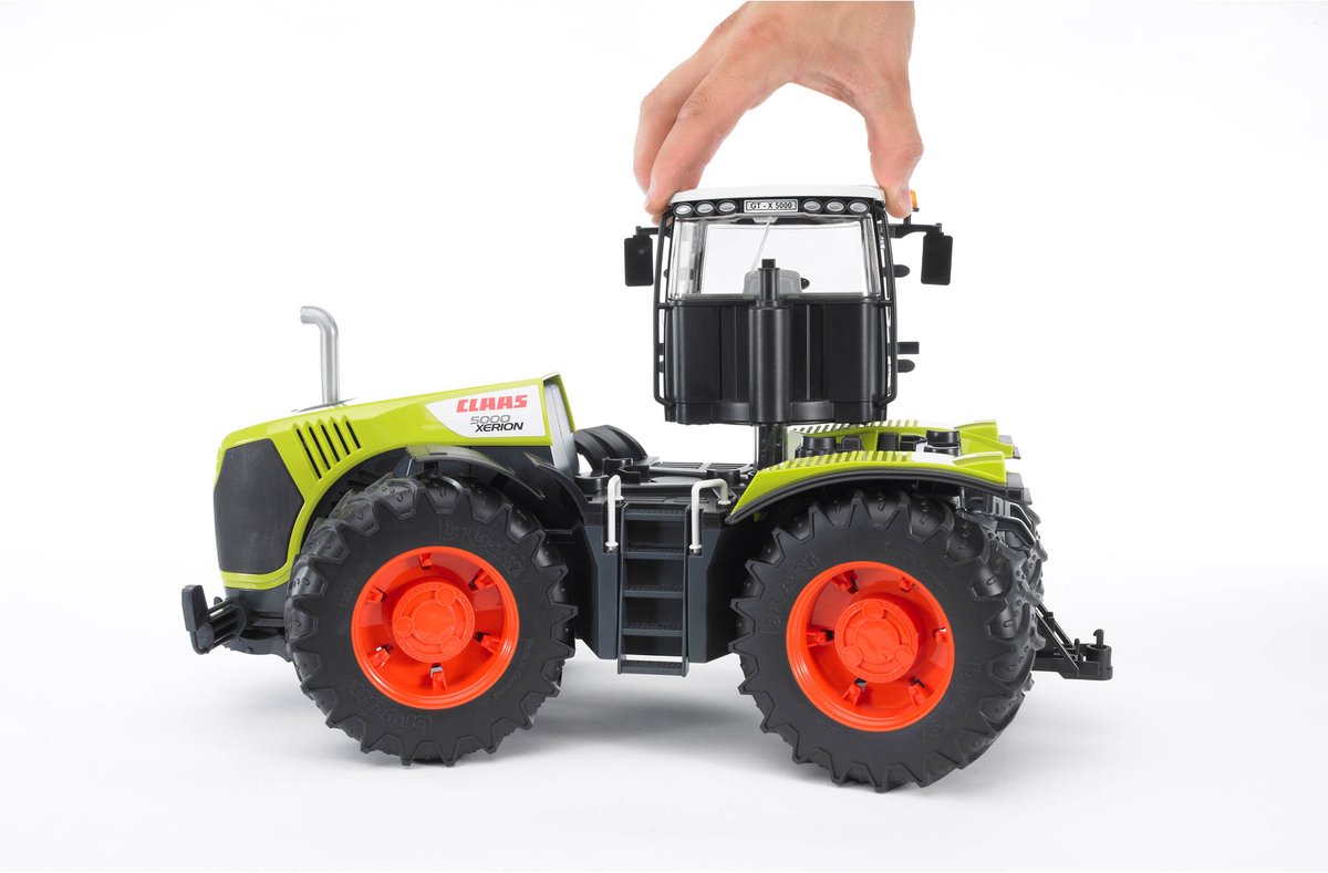 bruder Claas Xerion 5000 modelvoertuig thumbnail 3