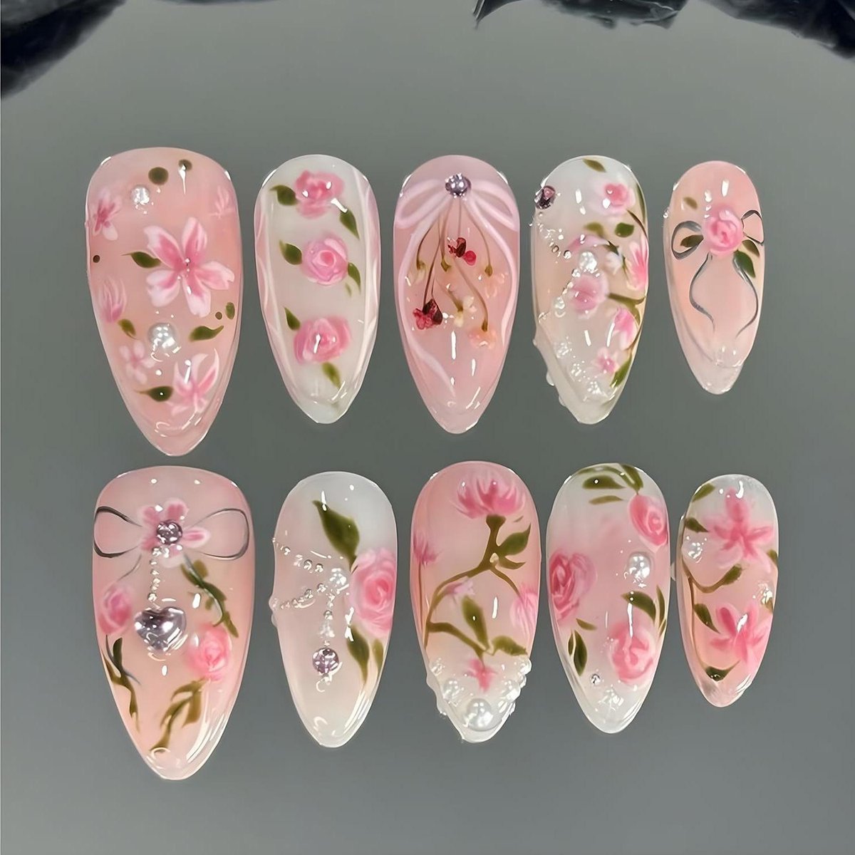 24 stuks roze bloemen press-on nagels met perzikbloesem en kristallen