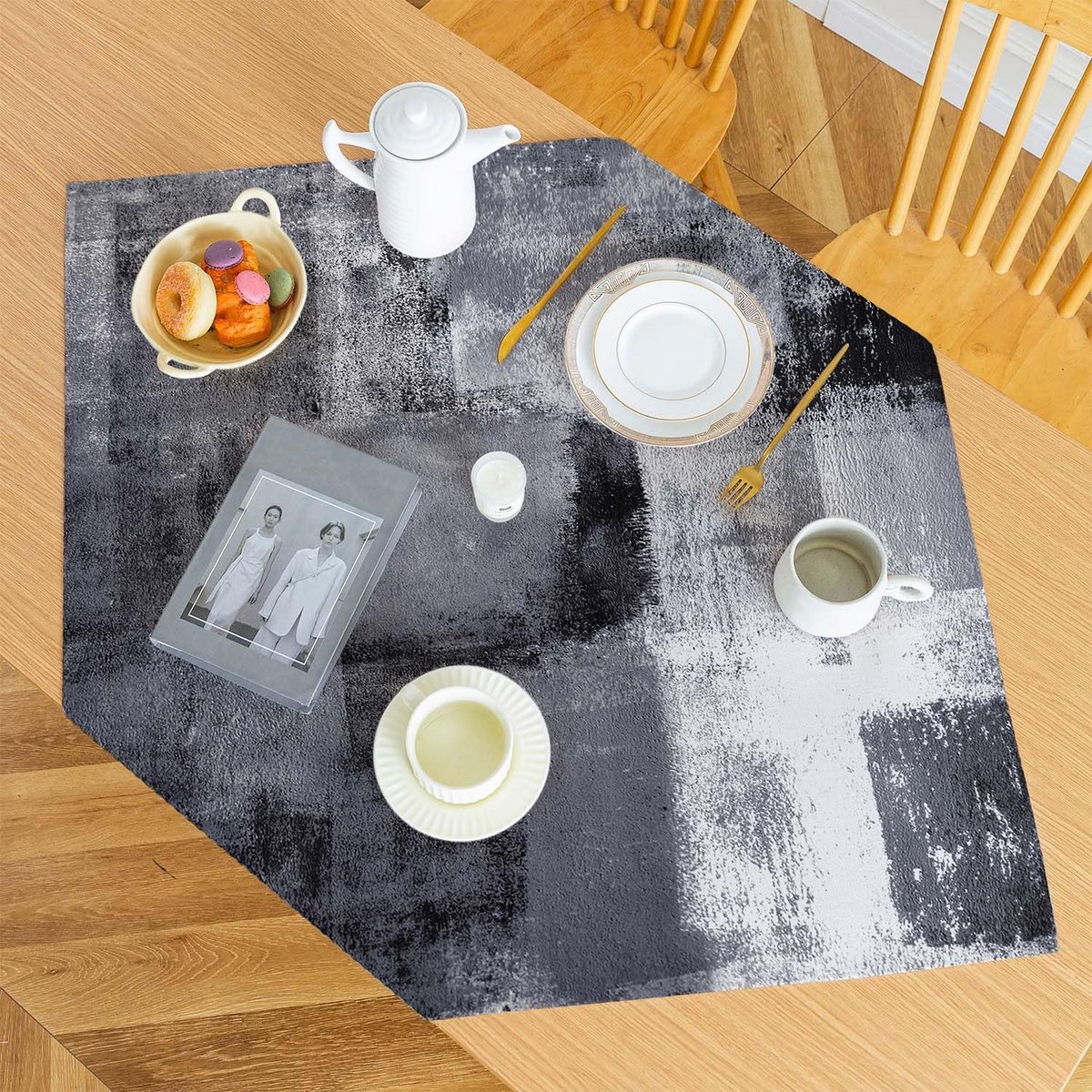 Zwart Tafelkleed 100x100 cm - Moderne Kunst Decoratie voor Feest en Tafel