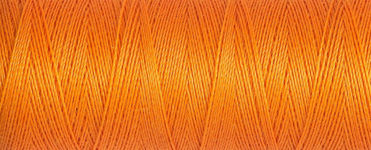 Set van 350 Polyester Naaigaren Klosjes - Sterk Stofgaren