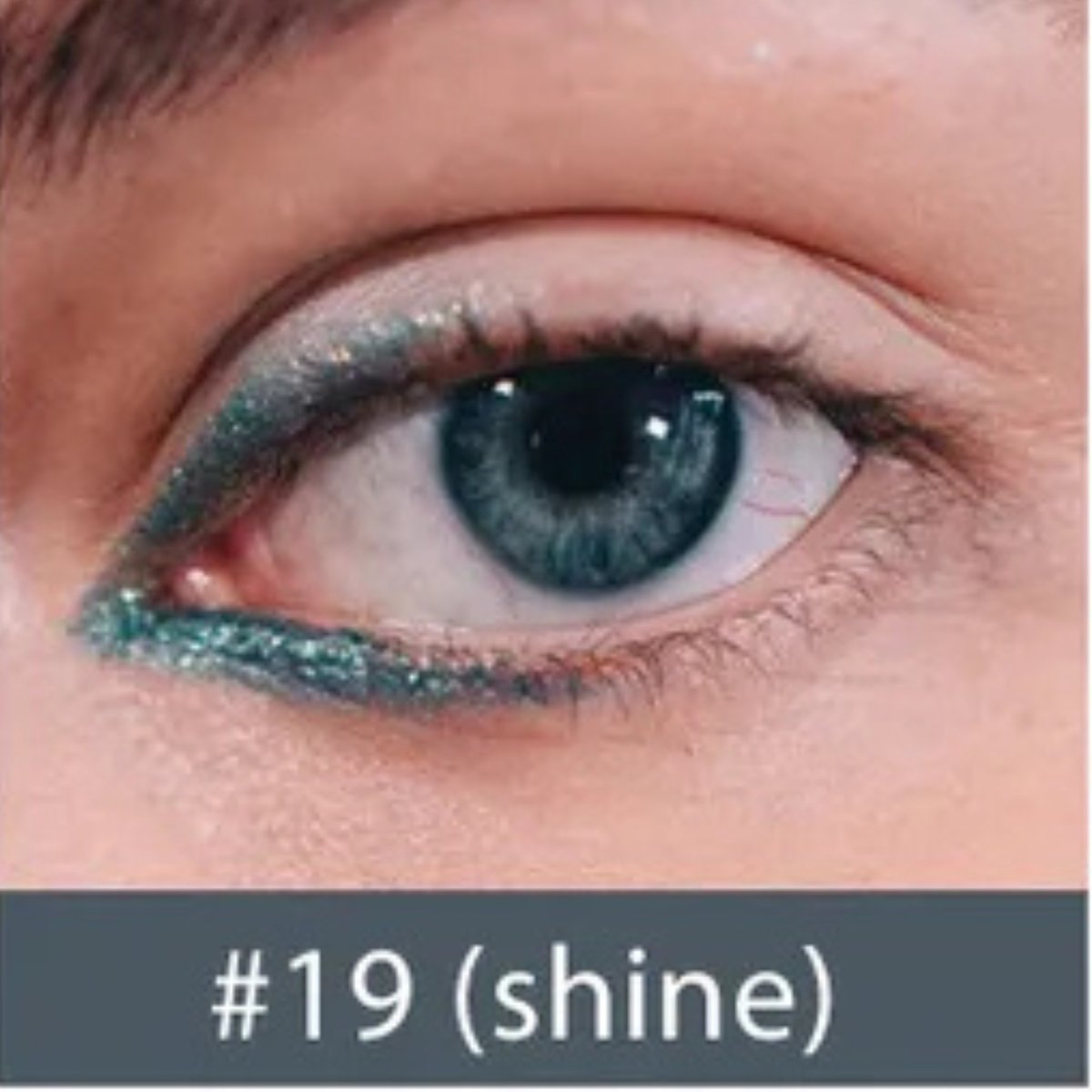 Waterproof Shiny Gel Eyeliner - 19 Green - 0.2g