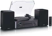 Zwart Lenco HiFi-systeem met platenspeler, twee speakers, afstandsbediening en plexi-deksel.