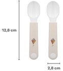Twee witte oefenlepels met beige handvatten, met afmetingen 12,8 cm lang en 2,8 cm breed.