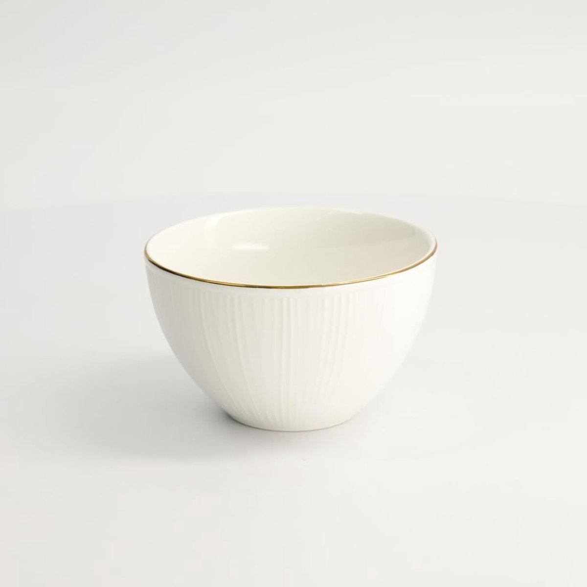 Porseleinen Kom - Dessertkom - Eten Serveren - Gouden Rand - 11.4cm Diameter - Wit