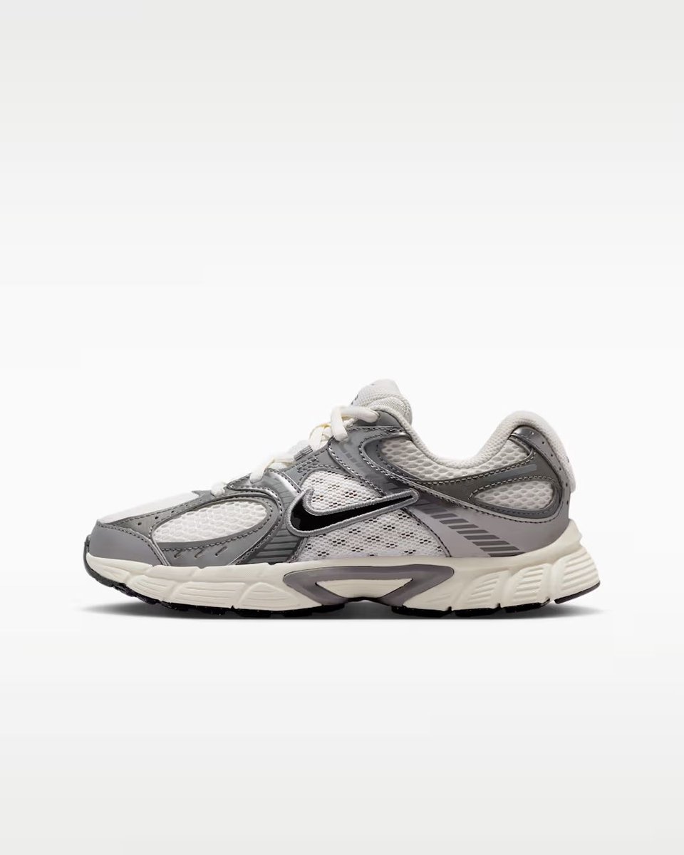 Nike V5 Kinder Sneakers Hq6411-003 Kleur Zwart