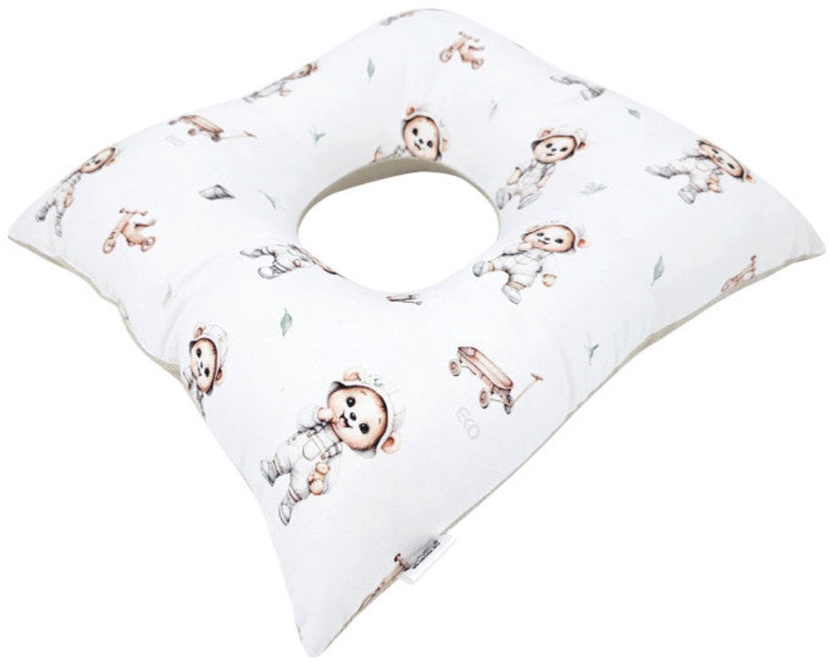 Postpartum pillow GARDENER BEAR