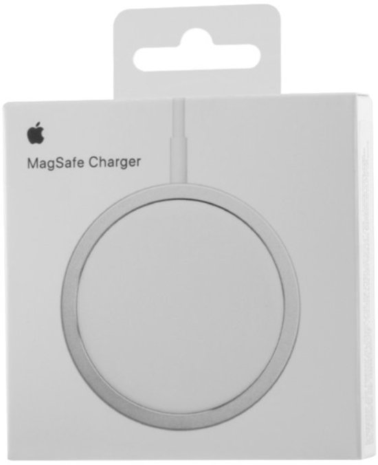 Emballage du chargeur MagSafe Apple avec un chargeur rond argenté.
