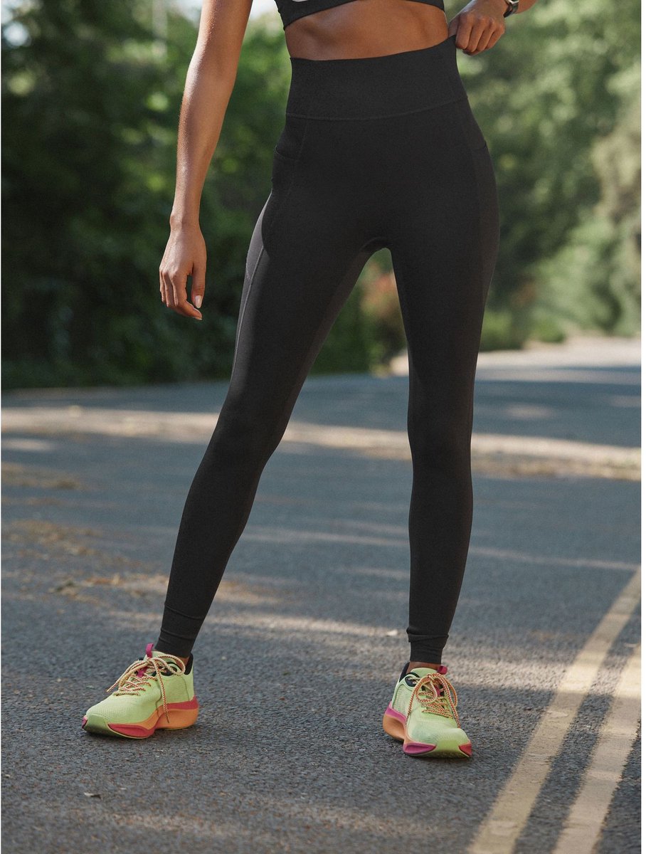 Next - Dames - Sportlegging met reflecterende print - Zwart