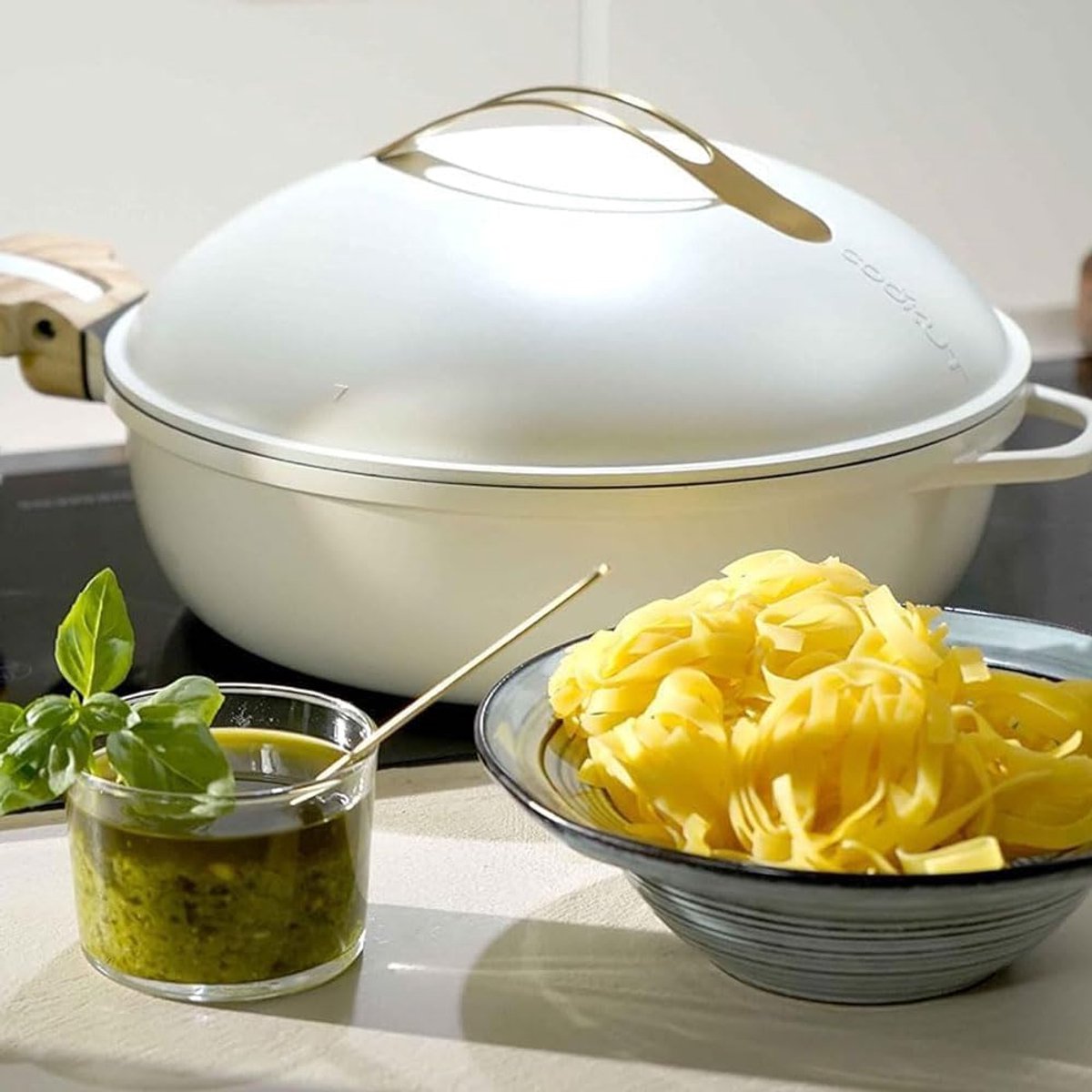 8-in-1 Kookgerei – Multifunctionele Pan met Afneembare Handgrepen en Stoom/Frituurmand