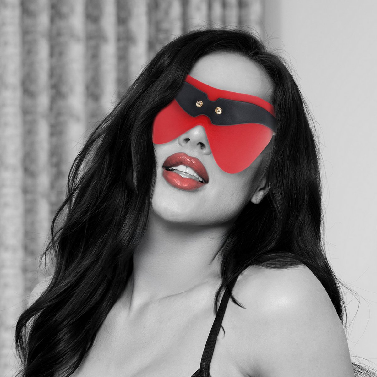 Ouch! by Shots - Milan Collectie - Blinddoek - Zwart/Rood