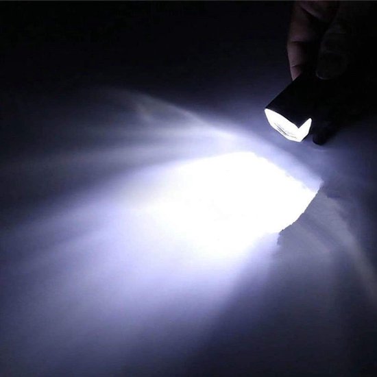 Fietsverlichting Set - LED Voor & Achter - 300 Lumen - Waterdicht — afbeelding 2