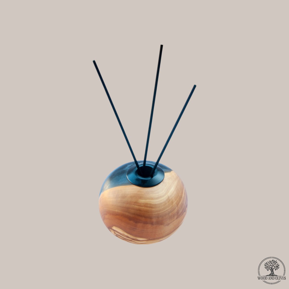 Wood and Olives - Olijfhouten Geurstokhouder met Epoxy - Zwart - Handgemaakt - 11 cm