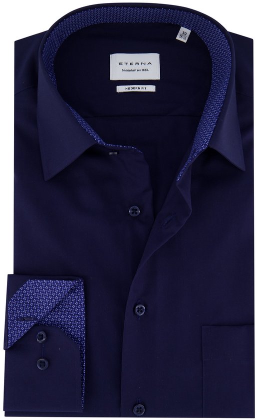Chemise Eterna manches longues bleu foncé coupe moderne