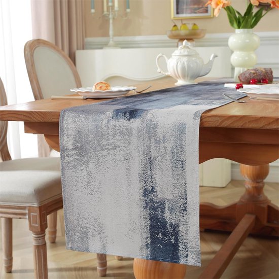 Foto: Ibenzoa tafelloper met abstracte kunst in blauw en grijs voor diverse tafels in huis