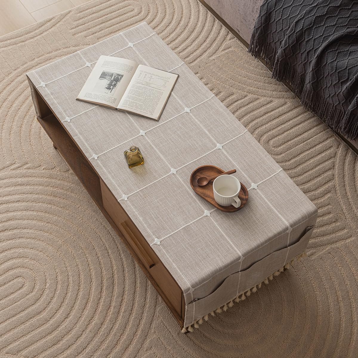 Ibenzoa® Decoratieve Waterdichte Tafelkleed met Klassieke Geometrische Patronen en Praktische Opbergvakken