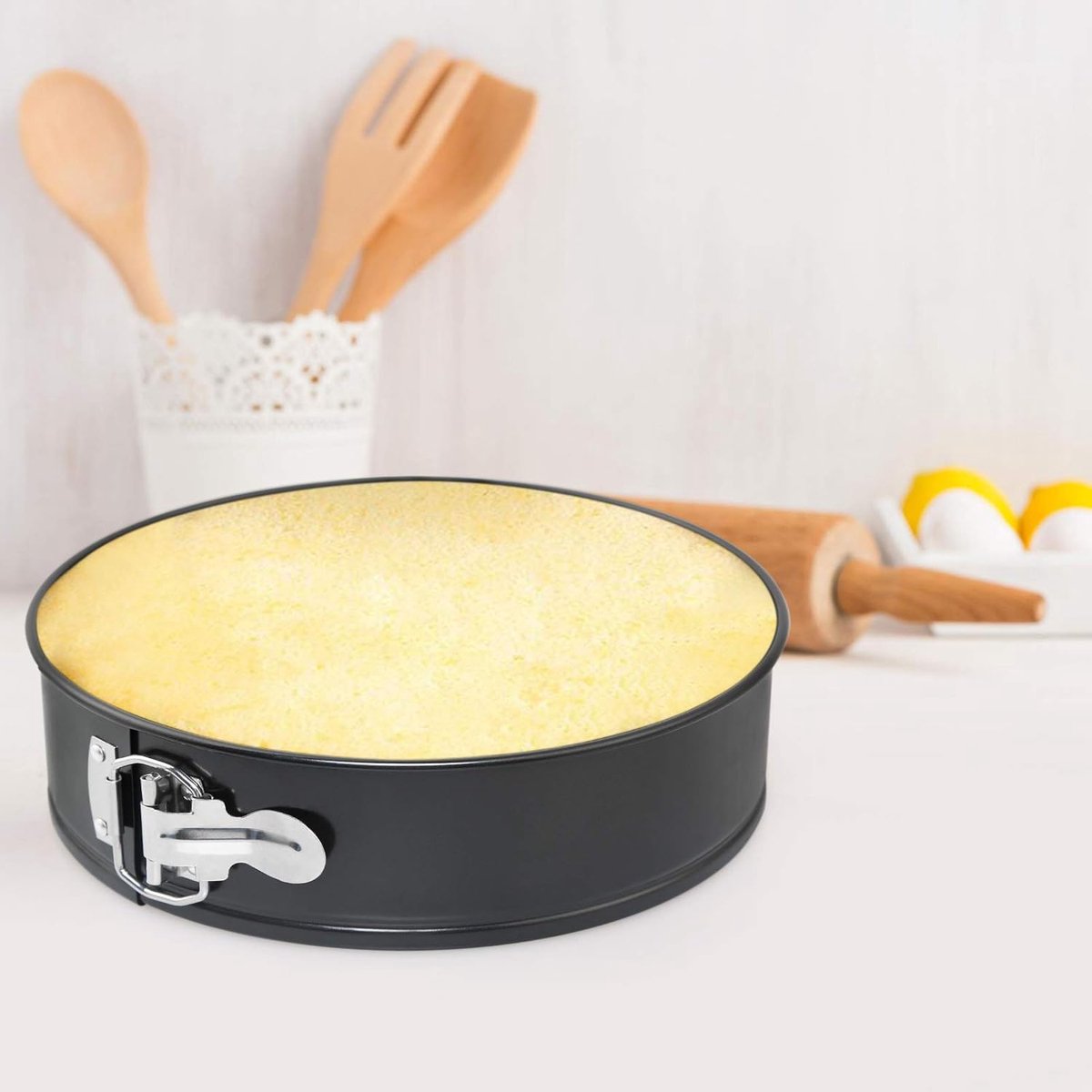 1 stuk - Ronde cakevorm met antiaanbaklaag - Zwart - Springvorm met sluitclip voor chiffon- en taartbereiding - Bakvorm voor oven - Ø 23 cm x 7 cm - Ideaal voor bakken zonder plakken – foto 4