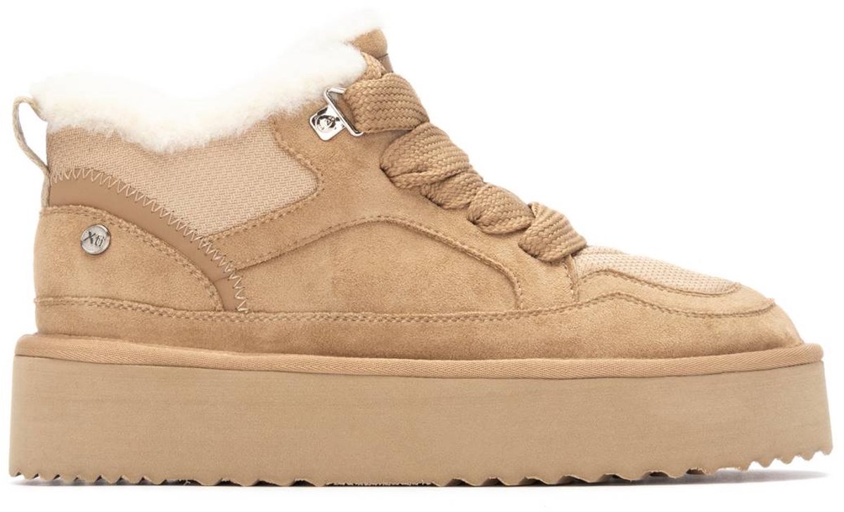 XTI 144338 Trainer - BEIGE