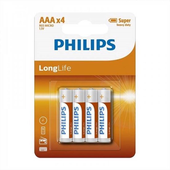 Verpakking met vier Philips LongLife AAA batterijen. Wit met een blauw en oranje label.
