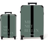 NoBoringSuitcases.com® - Kofferset 2 delig - Koffer lichtgewicht - Groen - Mij niet bellen - Reiskoffer set met 4 wielen - Handbagage trolley - Middelgrote rolkoffer - Ruimbagage koffer - Koffers met TSA slot