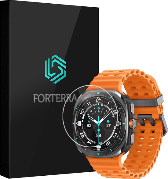 Forterra smartwatch screenprotector naast een zwarte smartwatch met oranje band.