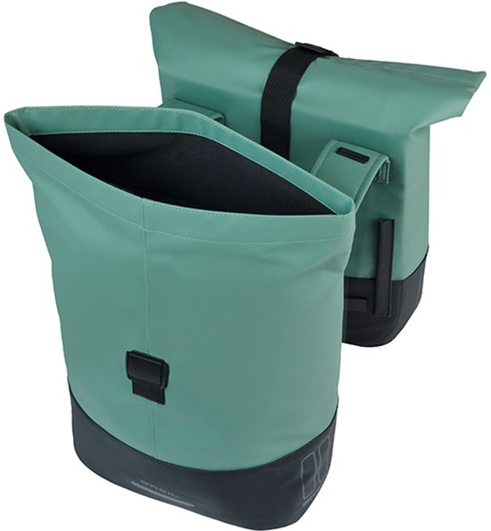 Basil Cove - Dubbele fietstas - 28-32 liter - Waterafstotend - Reflectie details - Gerecycled materiaal - groen/zwart van Basil — afbeelding 4