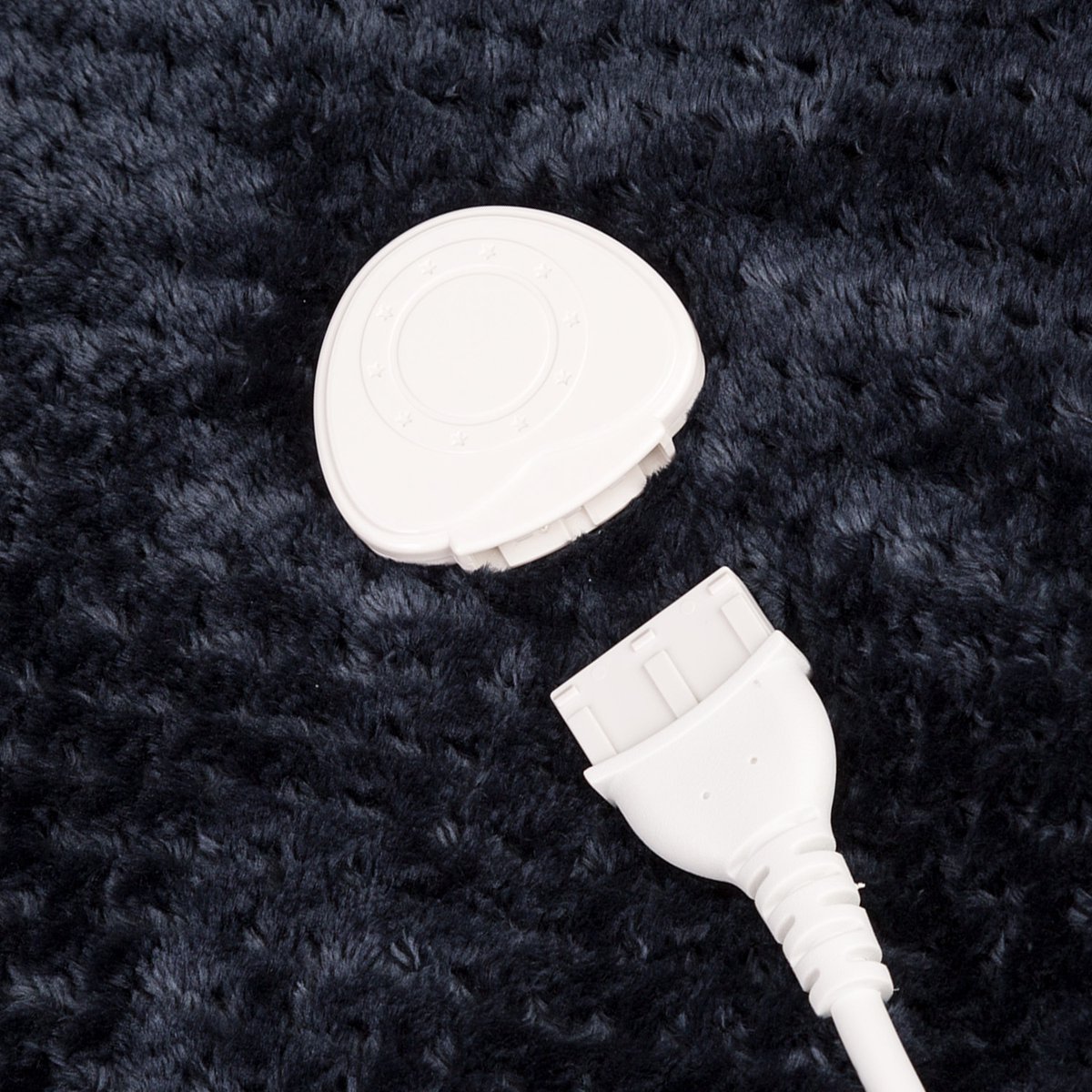 Klarstein XL elektrische knuffeldeken, elektrische deken met automatische uitschakeling, 180x130 cm. Elektrische warmtedeken, kan in de wasmachine, dubbelzijdige elektrische deken voor bed & bank, electric heated blanket met 9 standen – foto 6
