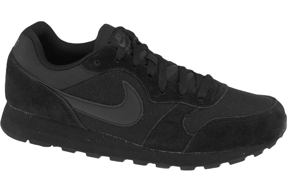 Nike MD Runner 2 Sneakers Heren Sportschoenen - Maat 45 - Mannen - zwart |  bol