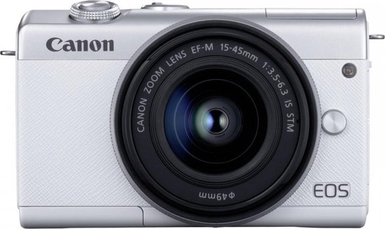 4. Canon EOS M200 + 15-45mm wit