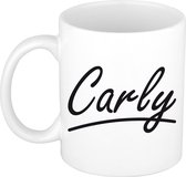Carly naam cadeau mok / beker sierlijke letters - Cadeau collega/ moederdag/ verjaardag of persoonlijke voornaam mok werknemers