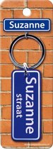 sleutelhanger Straatnaam: Suzanne 9 x 3 cm blauw