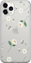 Apple iPhone 11 Pro Max Telefoonhoesje - Transparant Siliconenhoesje - Flexibel - Met Bloemenprint - Madeliefjes