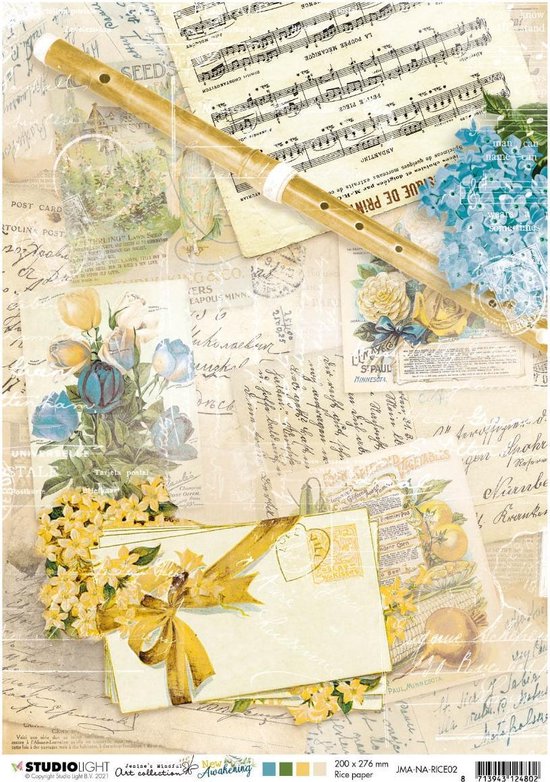 Rijstpapier met notenschrift, een bamboefluit, blauwe bloemen en een brief met een gouden strik.