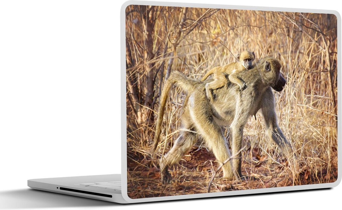 Afbeelding van product SleevesAndCases  Laptop sticker - 17.3 inch - Aap met jong op rug tussen het droge gras