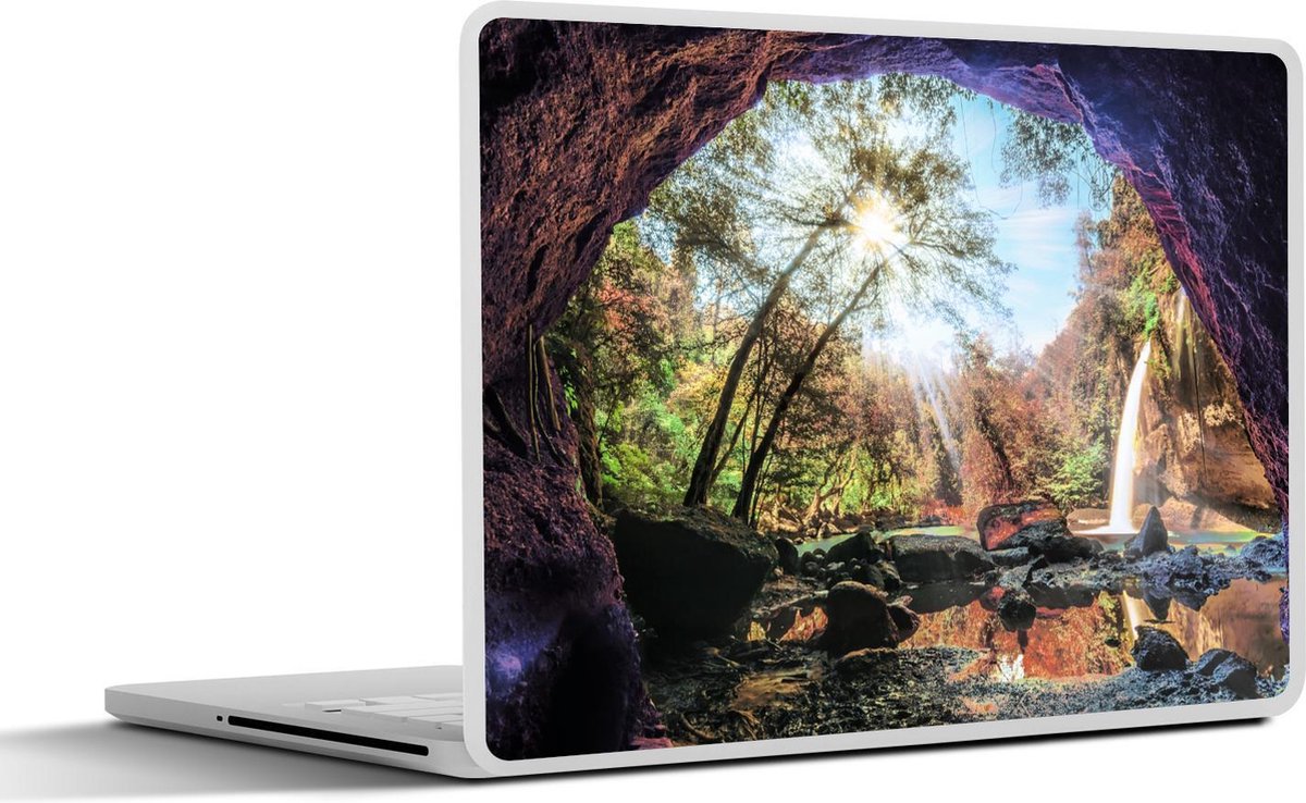 Afbeelding van product SleevesAndCases  Laptop sticker - 14 inch - De kleurrijke natuur in het Thaise Nationaal park Na Haew
