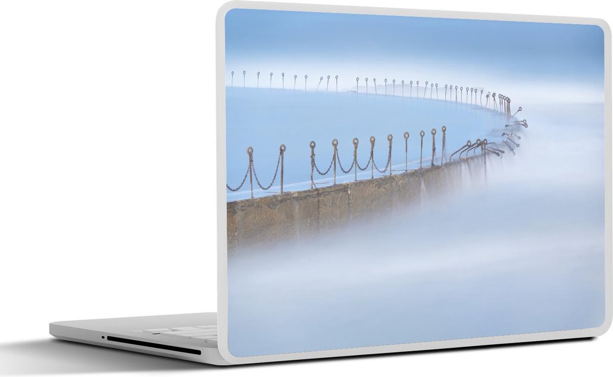 Afbeelding van product SleevesAndCases  Laptop sticker - 10.1 inch - Zee - Dam - Mist