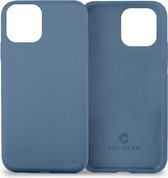 Coverzs Luxe Liquid Silicone case geschikt voor Apple iPhone 12 / 12 Pro - lichtblauw