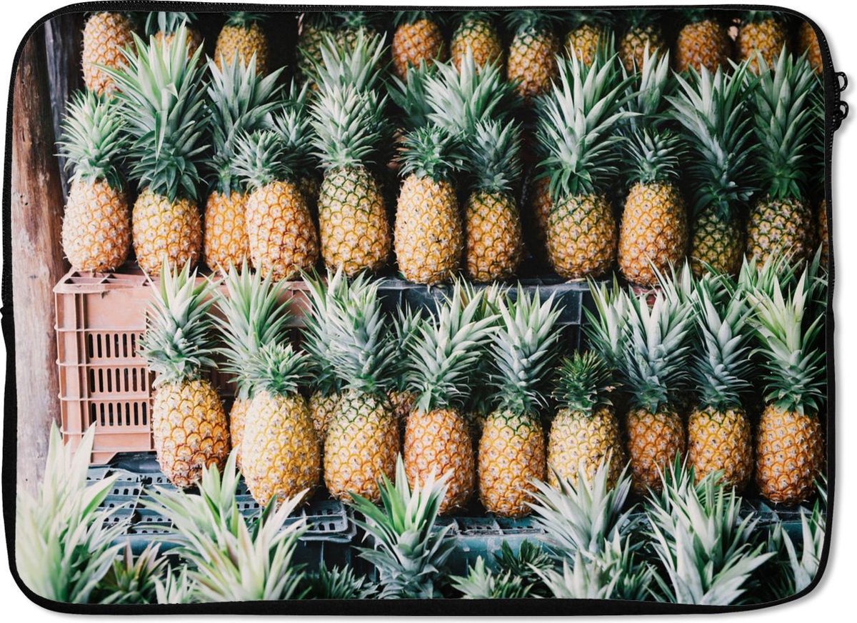 Laptophoes 13 inch - Ananas - Fruit - Mexico - Laptop sleeve - Binnenmaat 32x22,5 cm - Zwarte achterkant