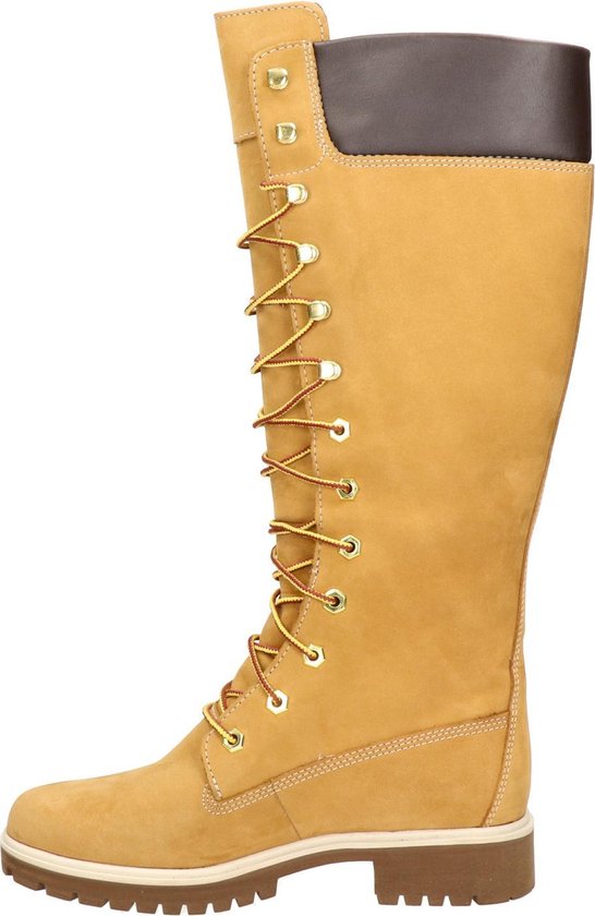 Jimmy Choo jc x timberland /f dames enkellaarzen bruin/goud vind je in  Sneakerstad