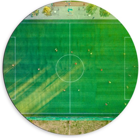 Dibond Wandcirkel - Voetbalveld van Boven - 60x60cm Foto op Aluminium Wandcirkel (met ophangsysteem)