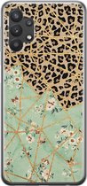 Leuke Telefoonhoesjes - Hoesje geschikt voor Samsung Galaxy A32 5G - Luipaard bloemen print - Soft case - TPU - Luipaardprint - Groen