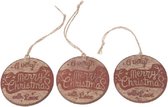 3x Kersthangers houten boomschijfjes Merry Christmas 7 cm - Houten kerstboomversiering