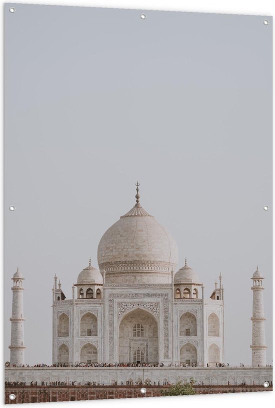 Tuinposter –  Mausoleum Taj Mahal met Grijze Lucht - 100x150cm Foto op Tuinposter  (wanddecoratie voor buiten en binnen)